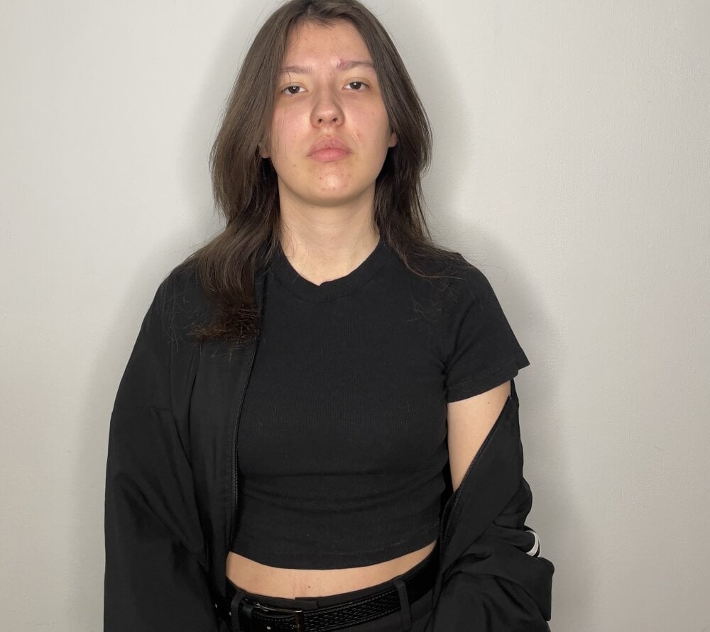 vickiechantos webcam profile - French