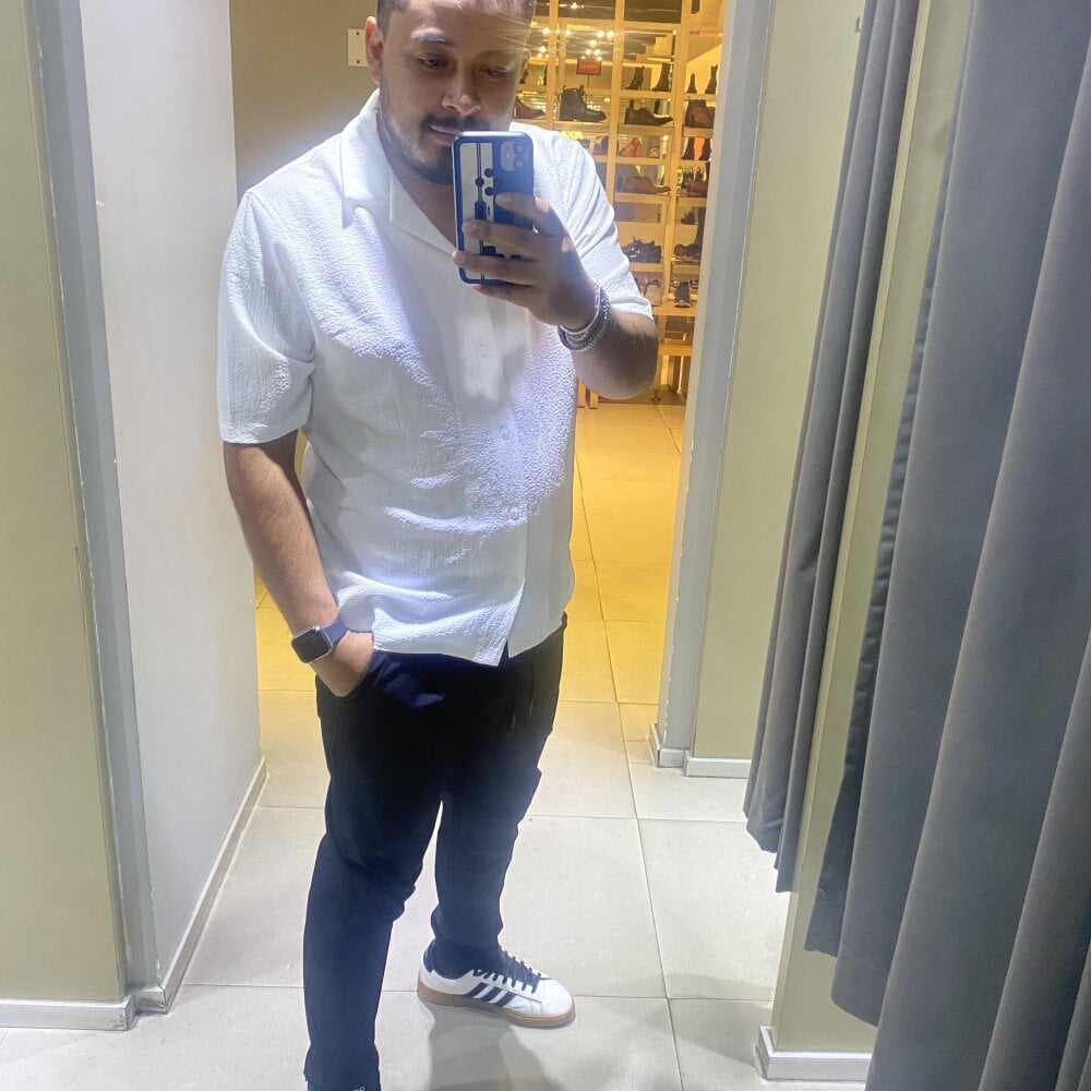 jose260297 from stripchat