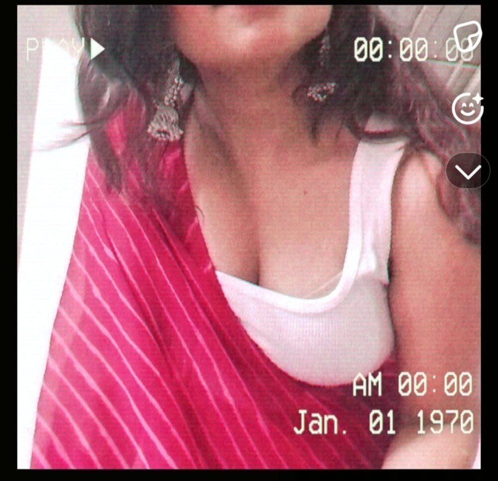 Chaand_22's Offline XXX Chat