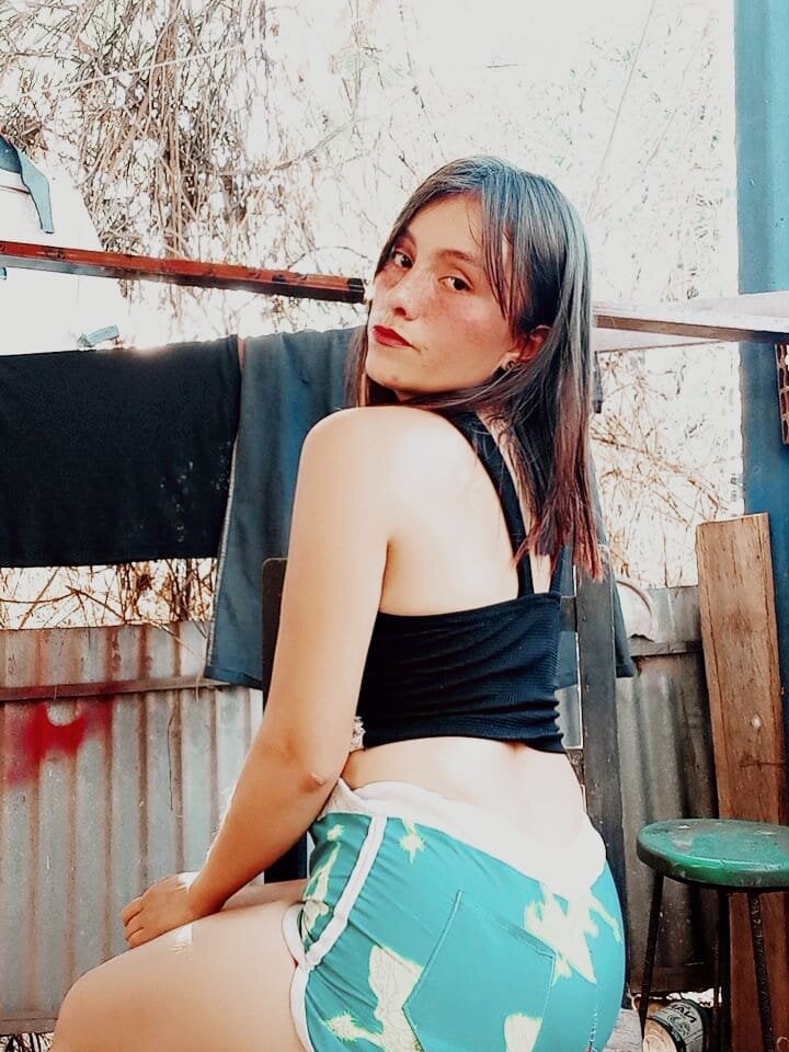 newporncams.com aurora_dulcenasty23 livesex profile in the-muse-mountain cams