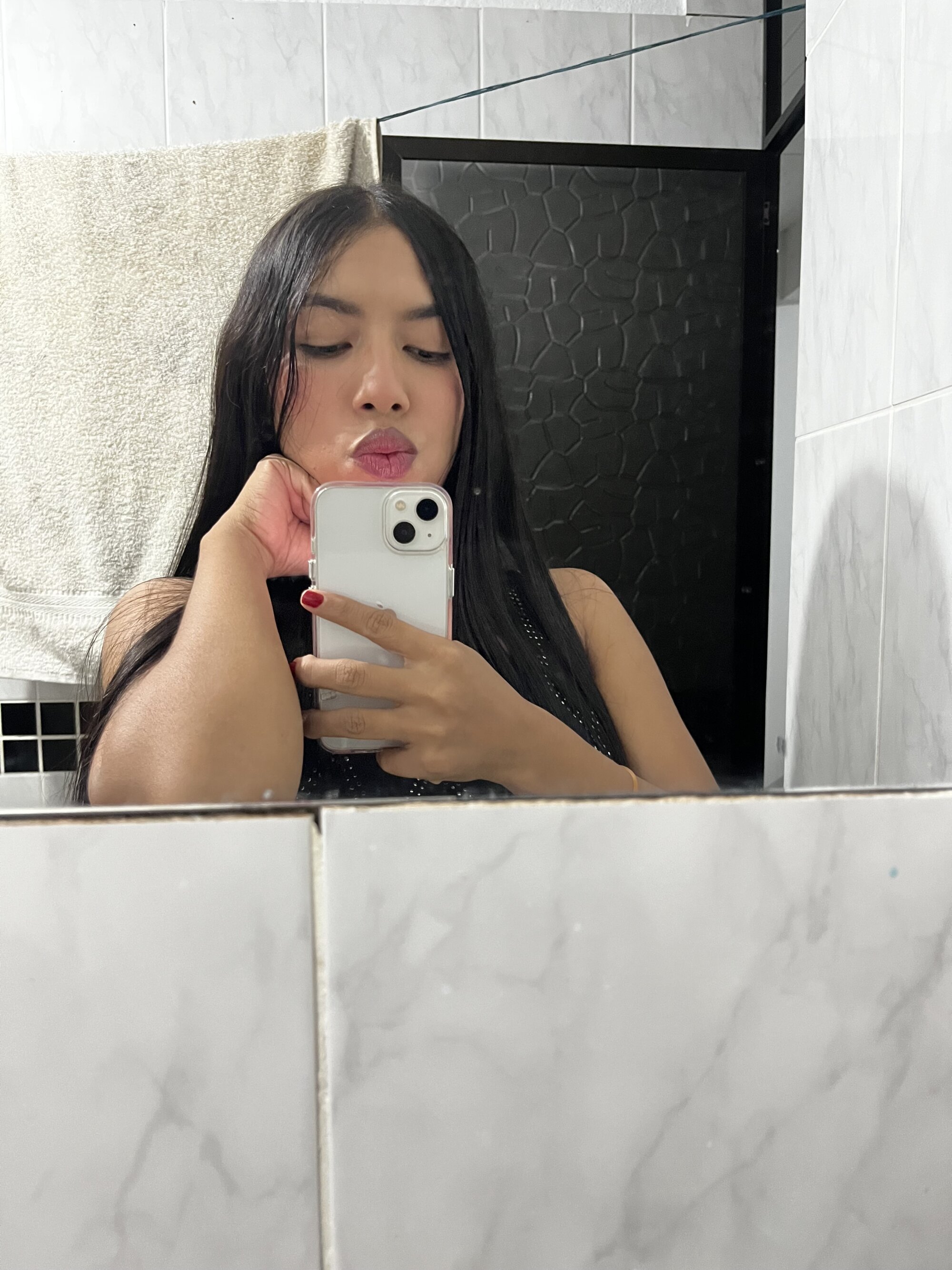 Bella19