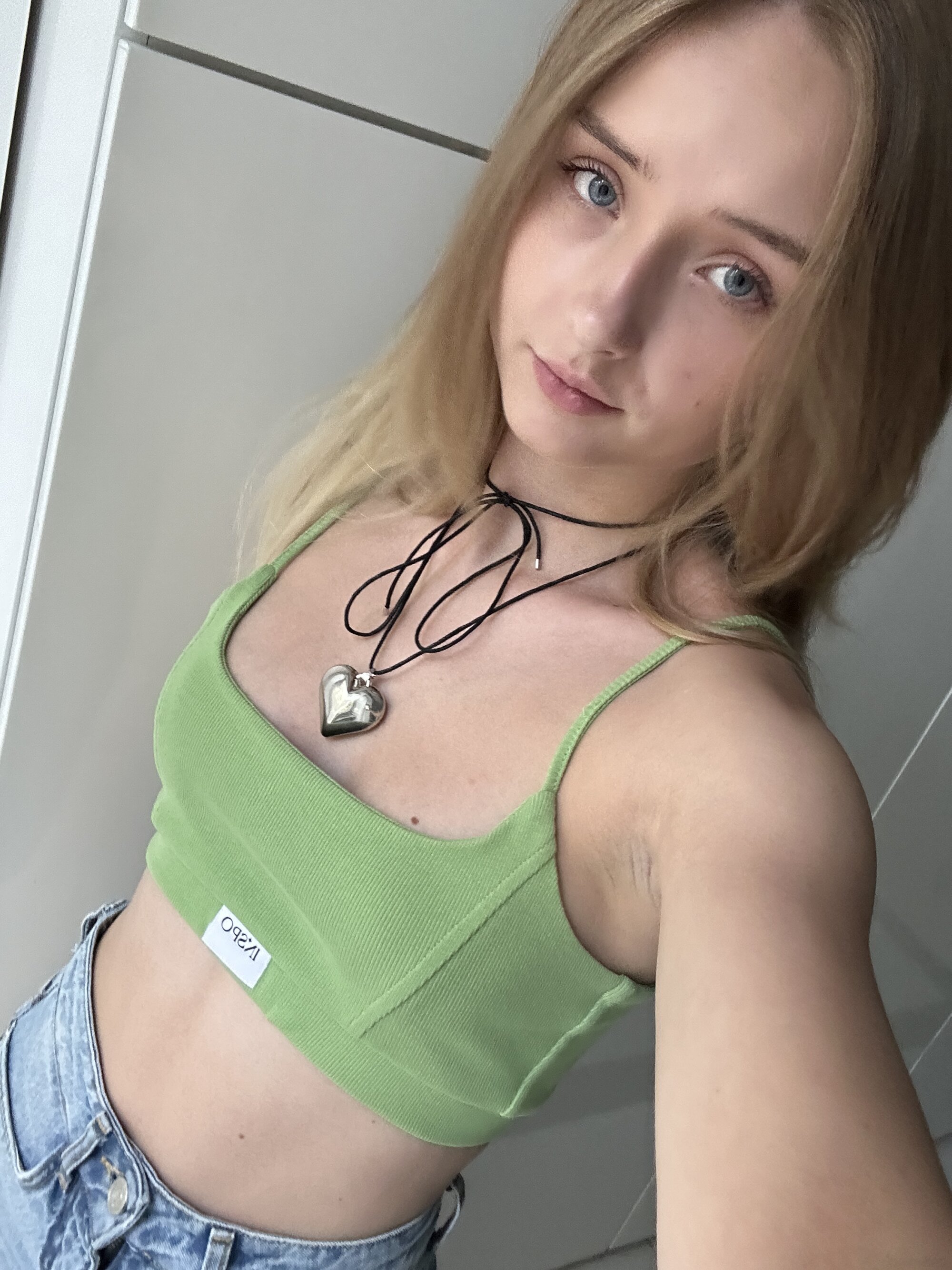 MirnaMeeow