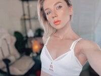 Emmy_Peach_'s webcam live show