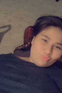 Adriana-china's Offline Chat Room
