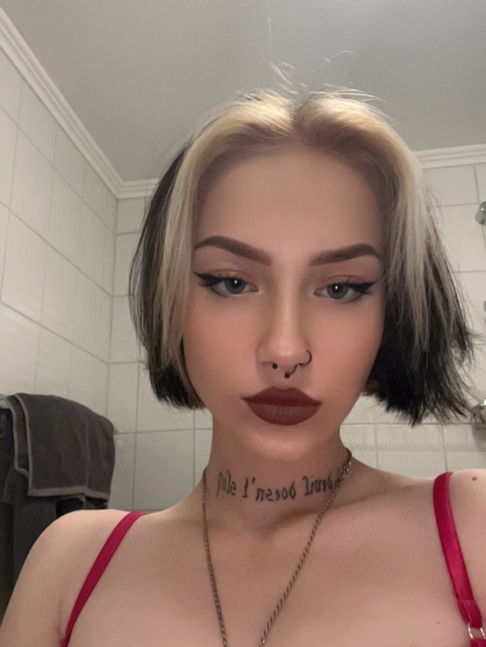 Mary-Jane-の無料ライブウェブカメラショー＆XXXチャット | xHamsterLive