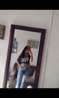 emmaa_garcia's webcam live show
