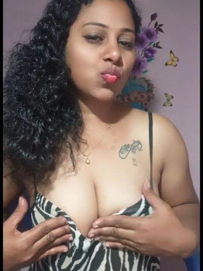 jennijennifer678 on StripChat