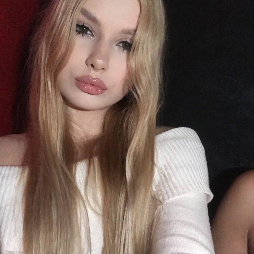 angelic_face_ webcam livesex profile