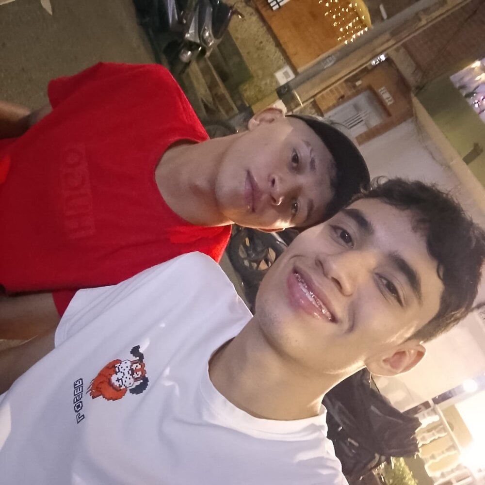 Chat XXX ao vivo de BRIAN_MARK