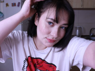 LADY_FISTING