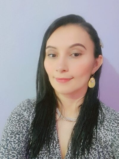 Gracekelly12 Female Bigassanal Cam Nude
