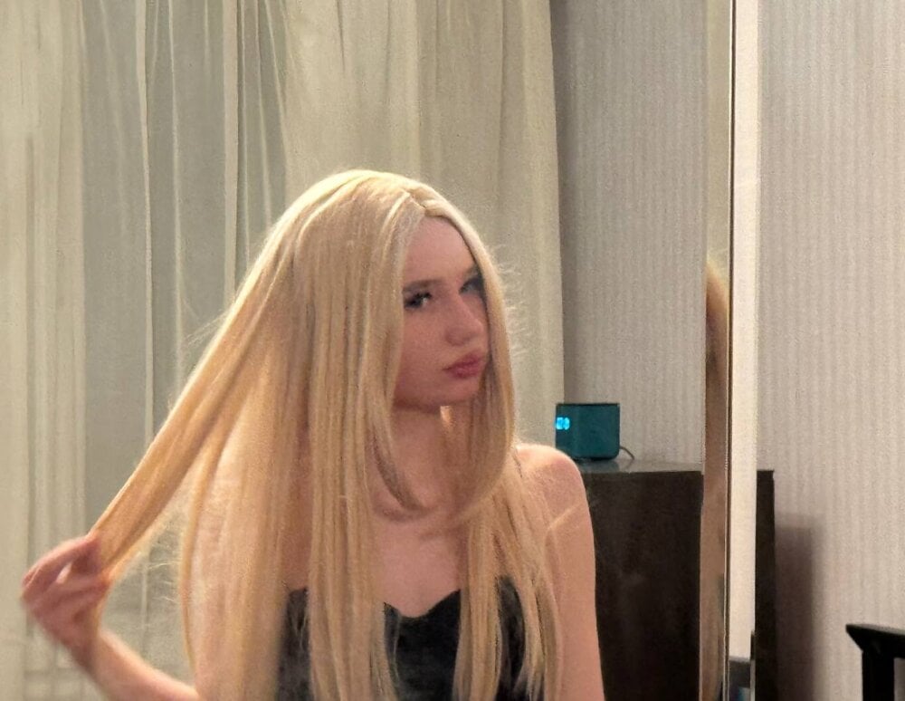 LolaRay__ profile