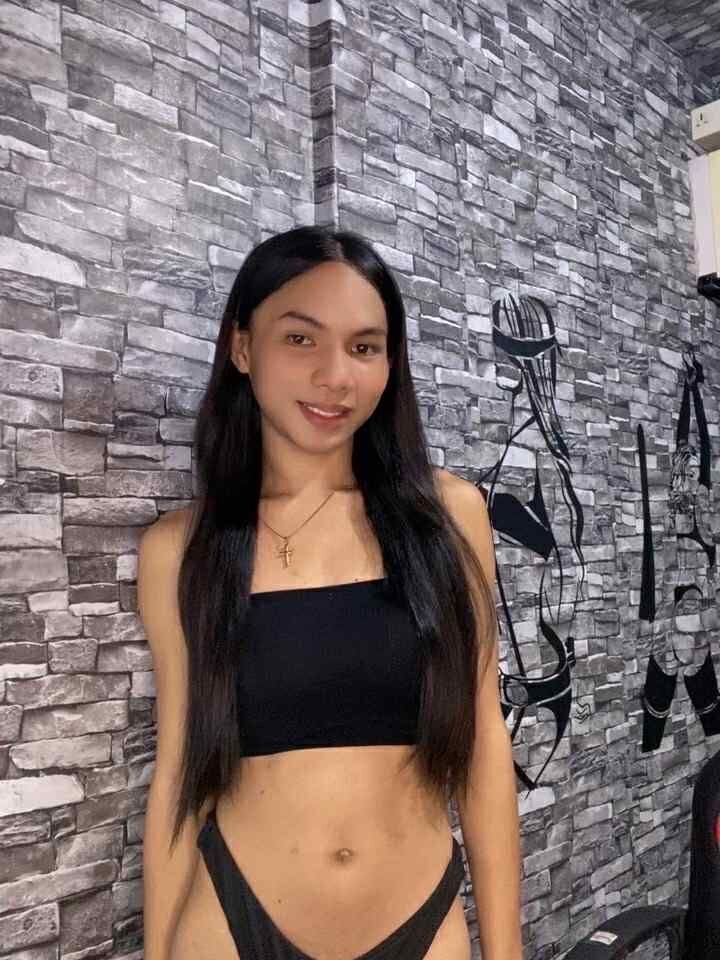 Live sex webcam photo for TS_cutecarly #290956339