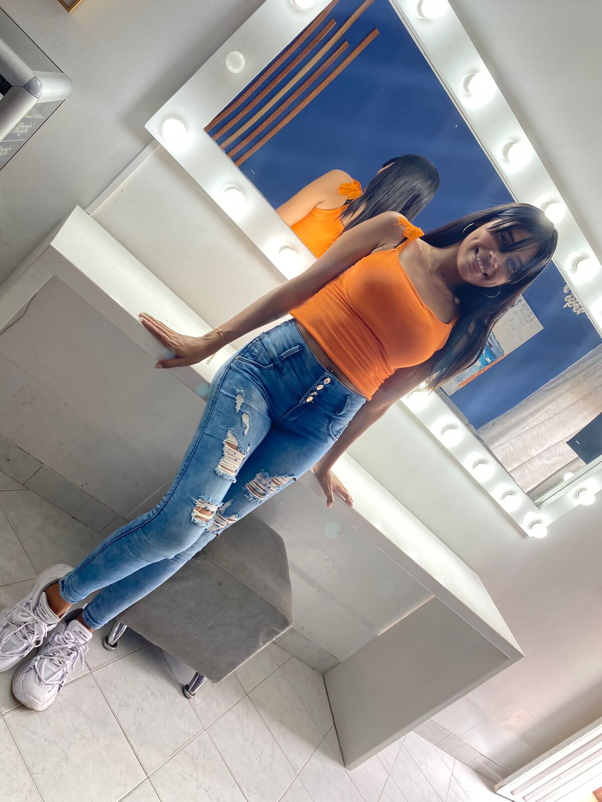 Amira_Hot18