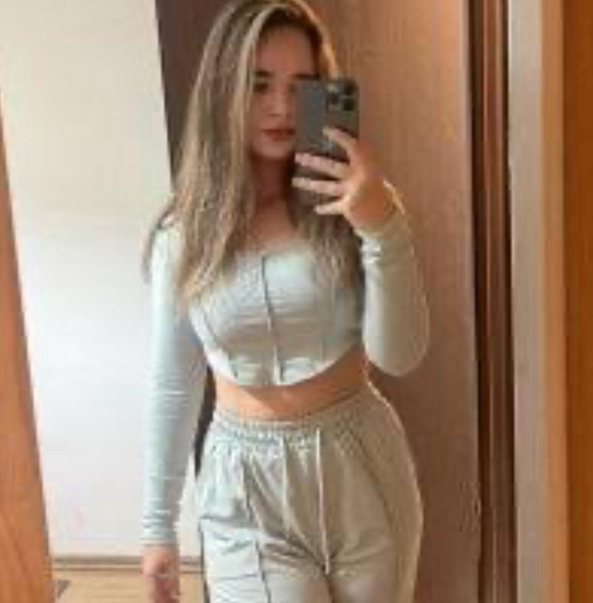 Emilybaby_xxx