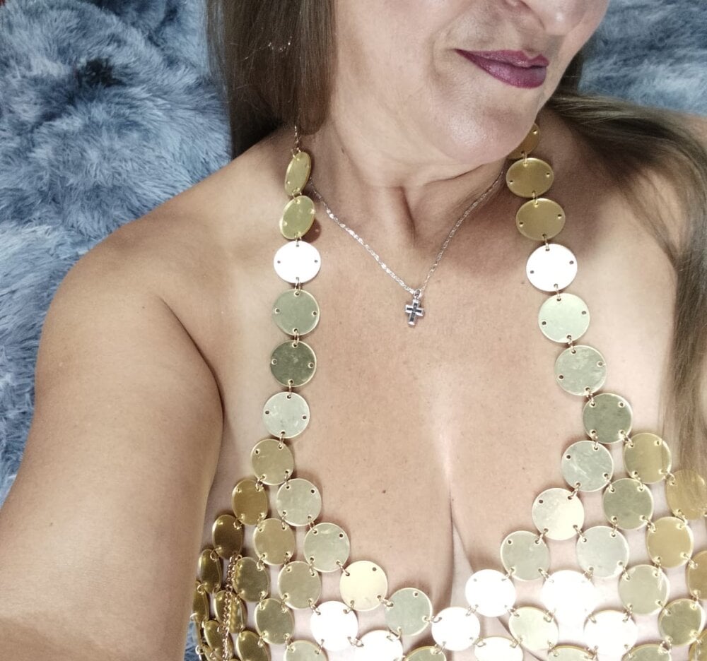claudiaa_B profile