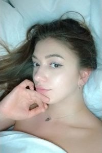 rosepink999's Offline Chat Room