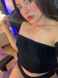 amaia_monet's webcam live show