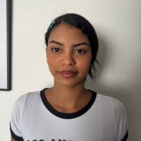 LalilaBrunette's webcam live show