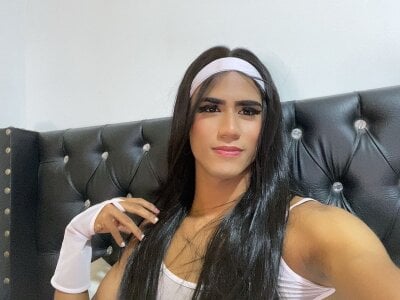 sweet_adhara from stripchat