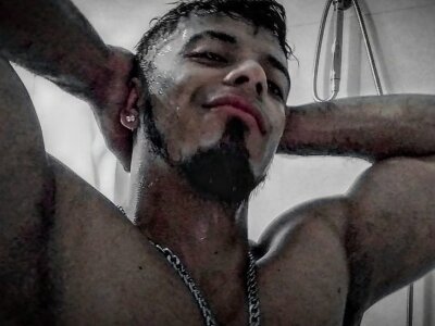 Milk_bear - Stripchat Boy 