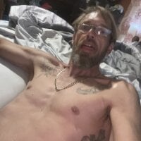 THE-CHAMPLOVENIPPLES73's webcam live show
