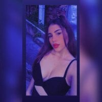 Hoties_Open_Mind's Offline Chat Room
