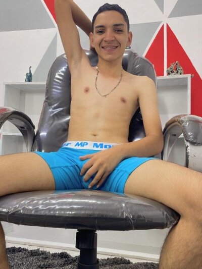 coddy_twink 🥍 online cam