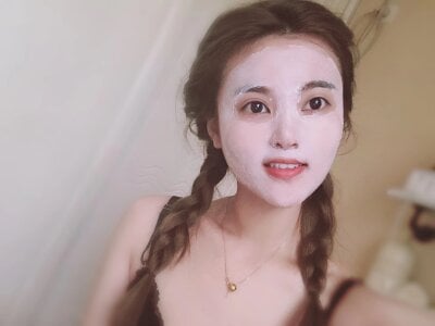 Alice_anna - middle priced privates asian