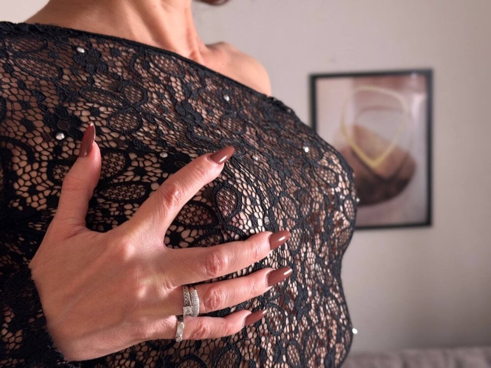 newporncams.com era_prime livesex profile in straight cams