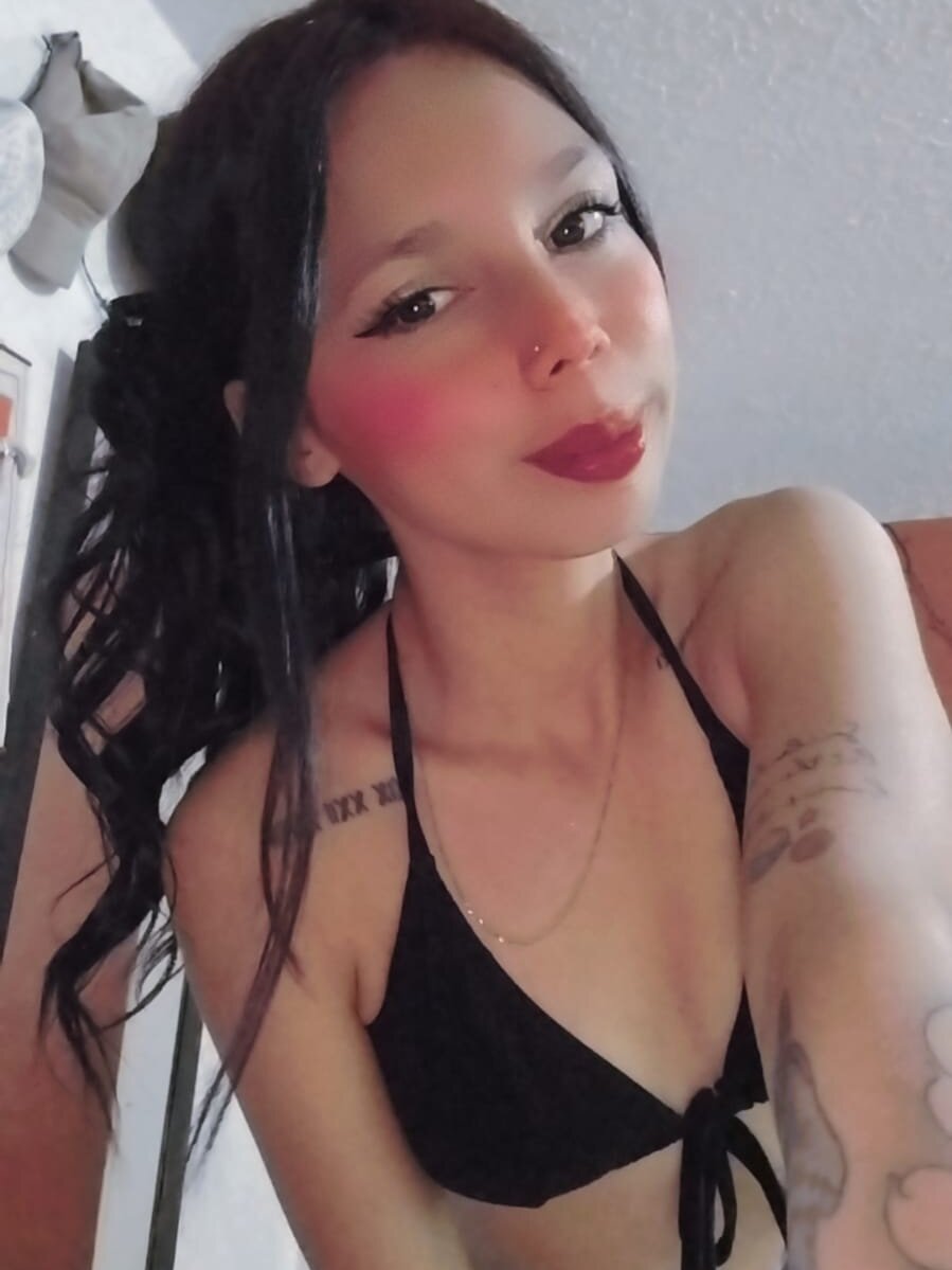 Emiily_tay profile