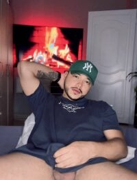 Dimitri_colins's webcam live show
