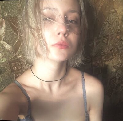 eadlinfoulkes from stripchat