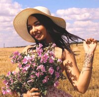 Azalea_bloom's Offline Chat Room