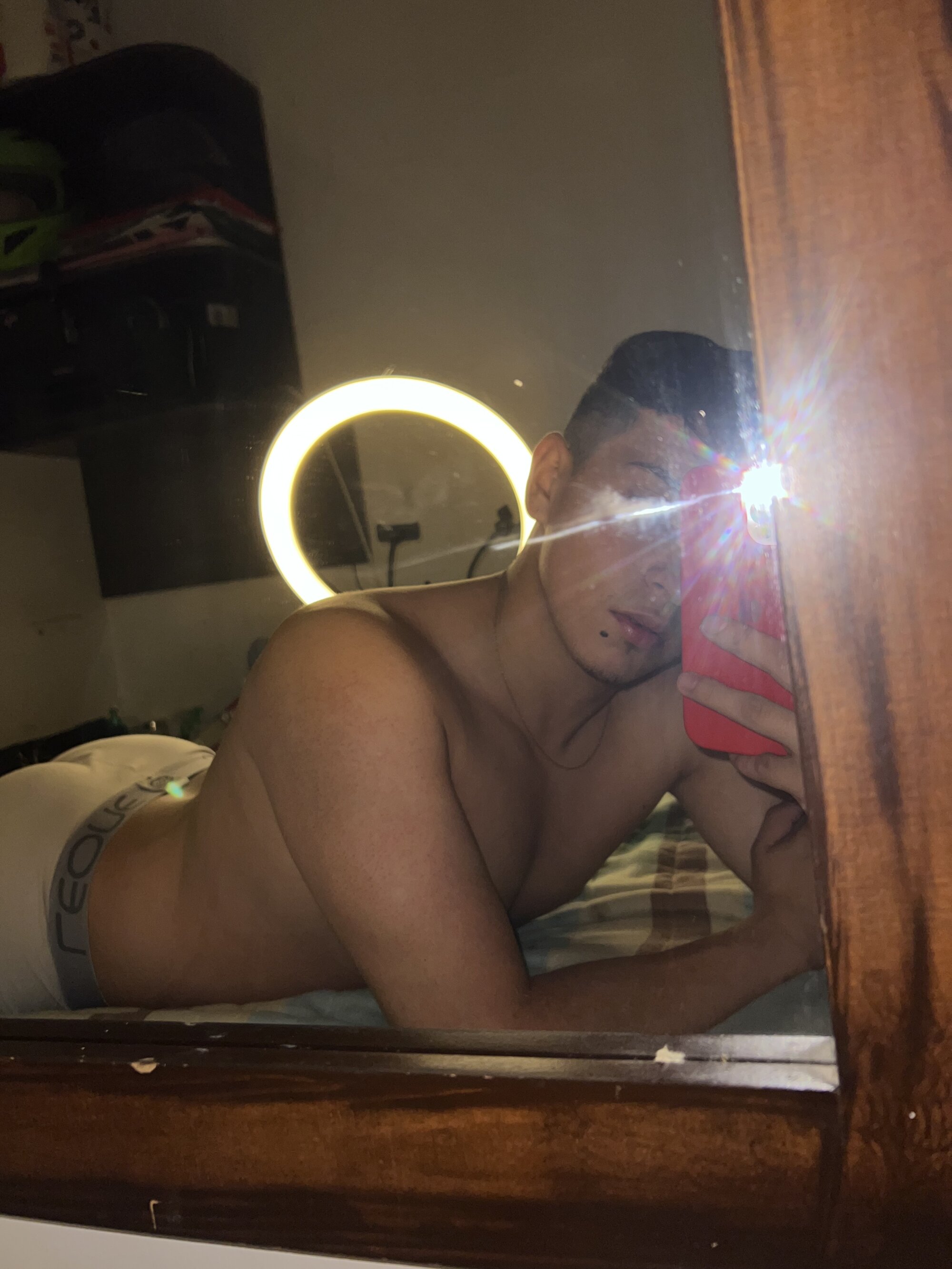 Ethan_Bust0s