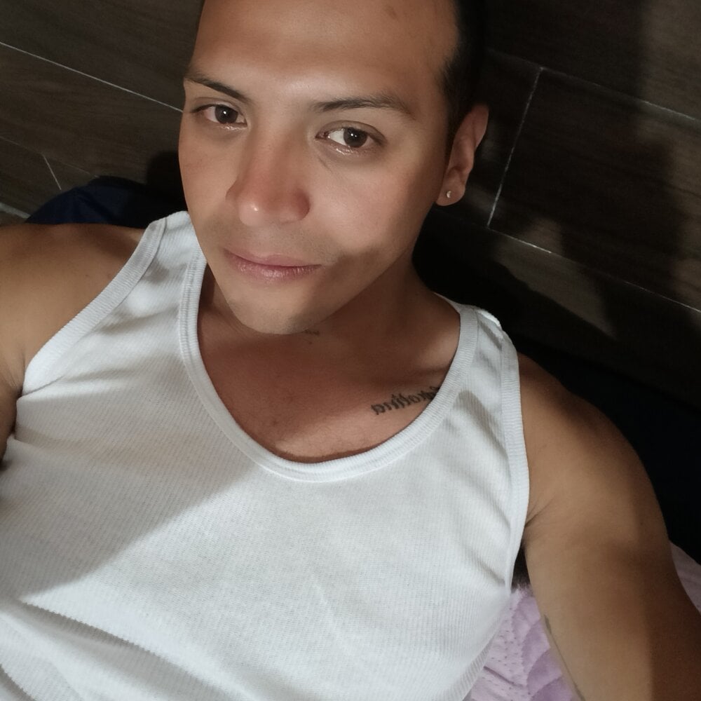 Offline XXX chat modela Jesus-3093