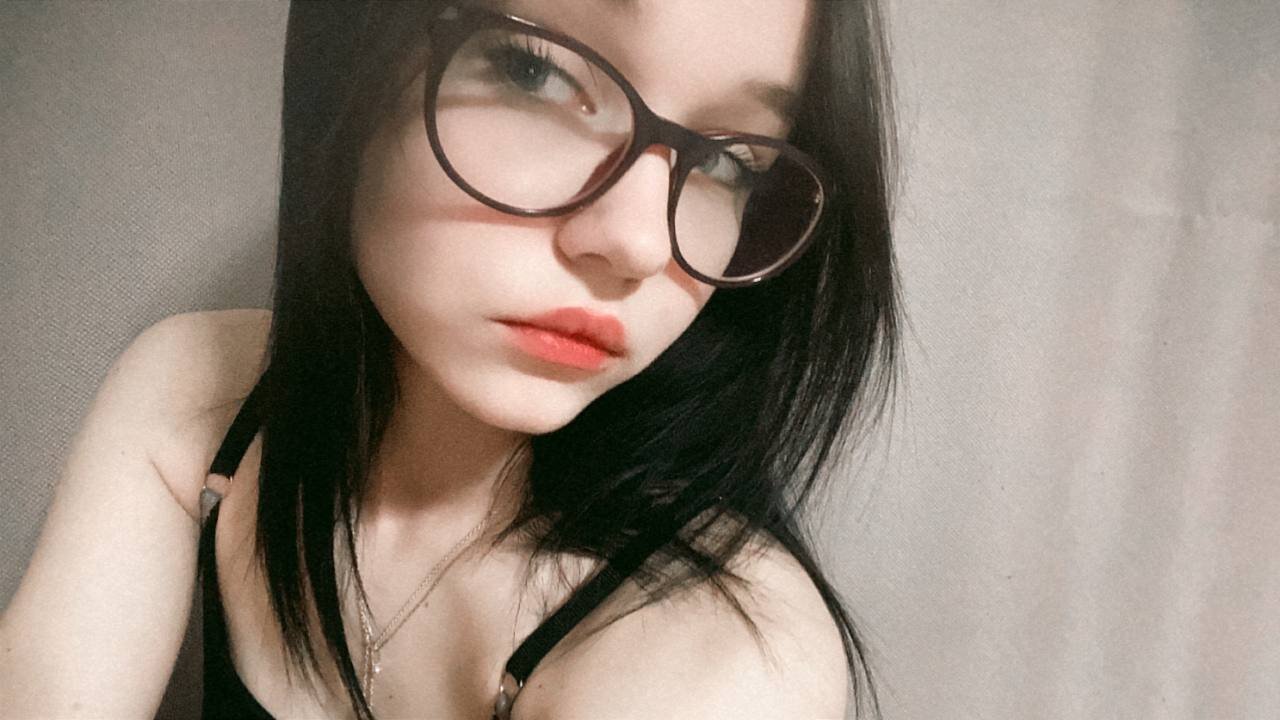 Sarah_Ellison