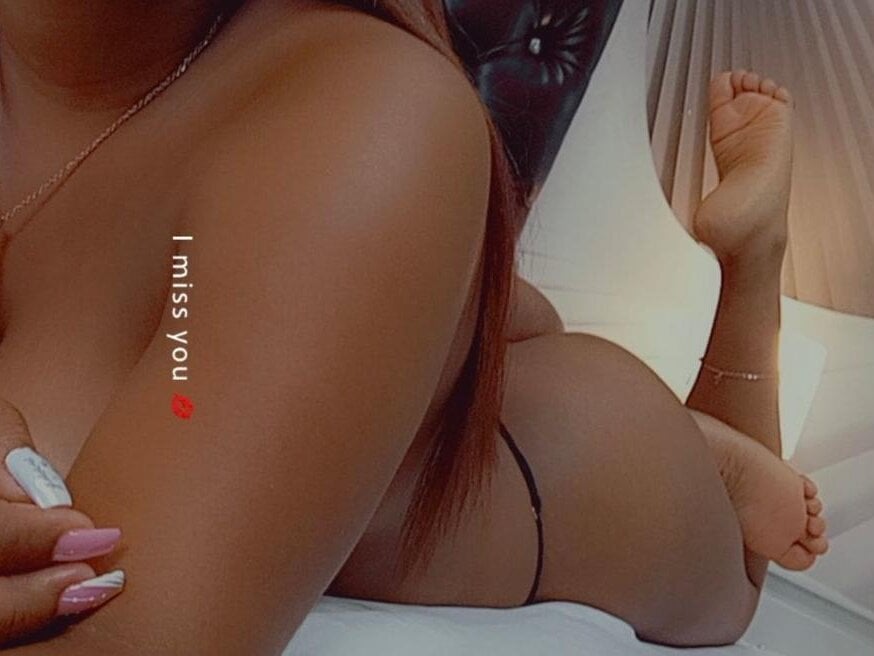 Dyan_adams