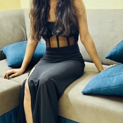 Hot_Nayraa