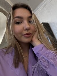 Tonya__Thompson's webcam live show