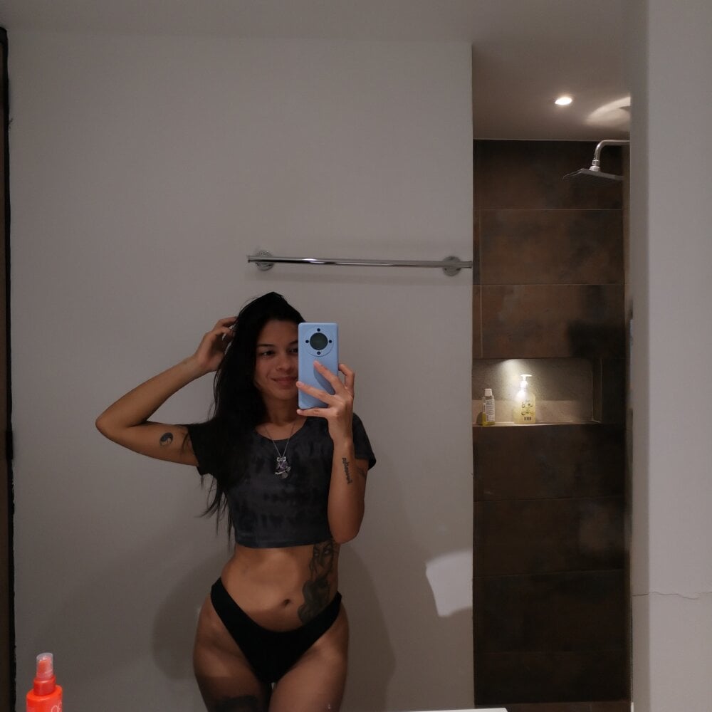 stripchat SamanthaElis Live Webcam Featured On elivecams.com