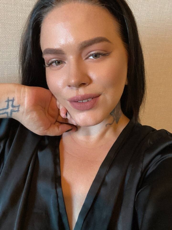 Live sex webcam photo for eva_voorhees_ #289760005