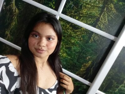 baisakhii_ from stripchat