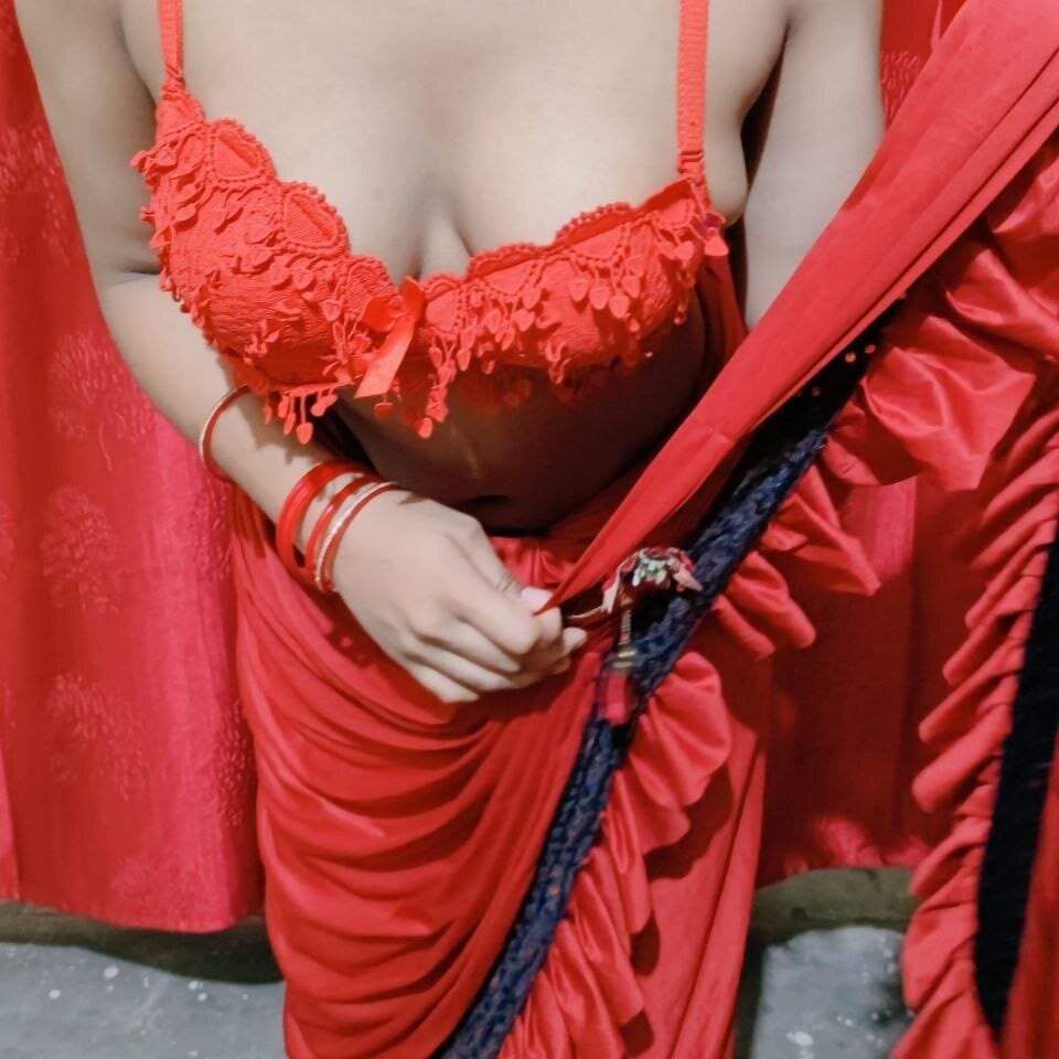 pinki_nude profile