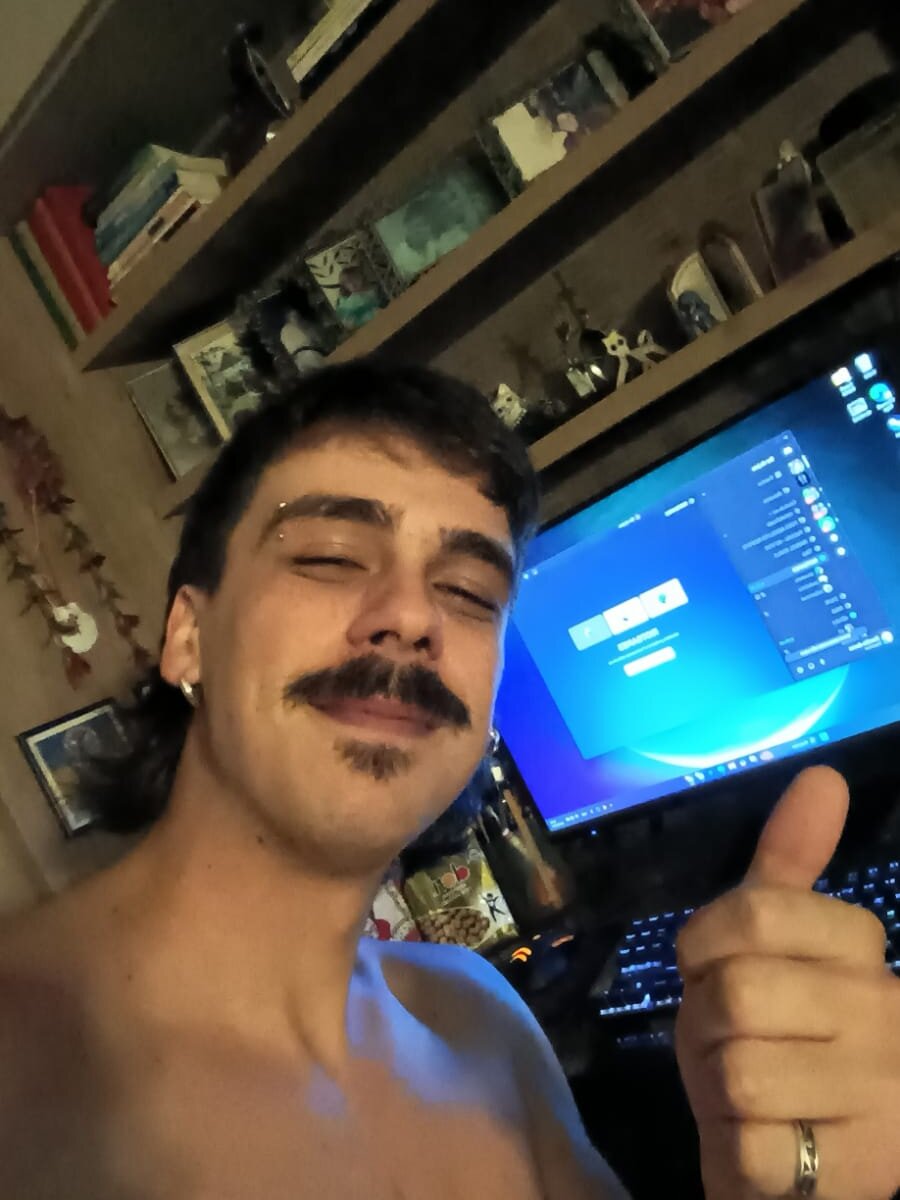 chadfeeta's Offline XXX Chat