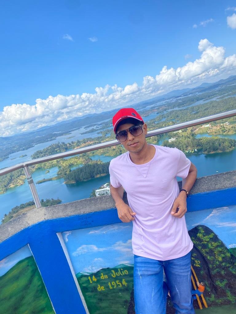 Alex_x_mateo