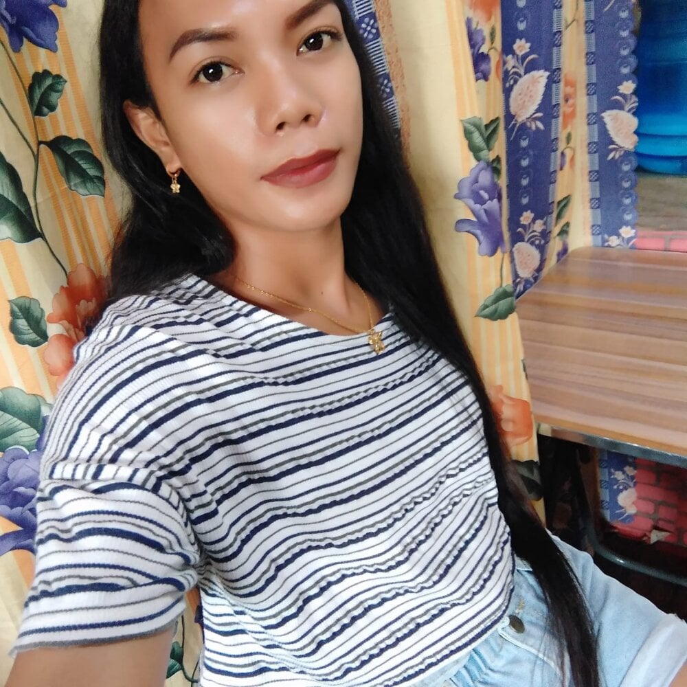 Asian_Calistaxx