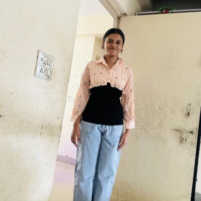 Divya7896