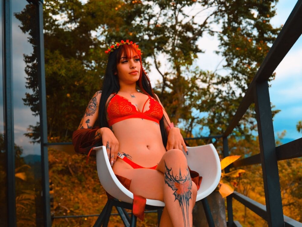 Derieri_D live cam model at StripChat