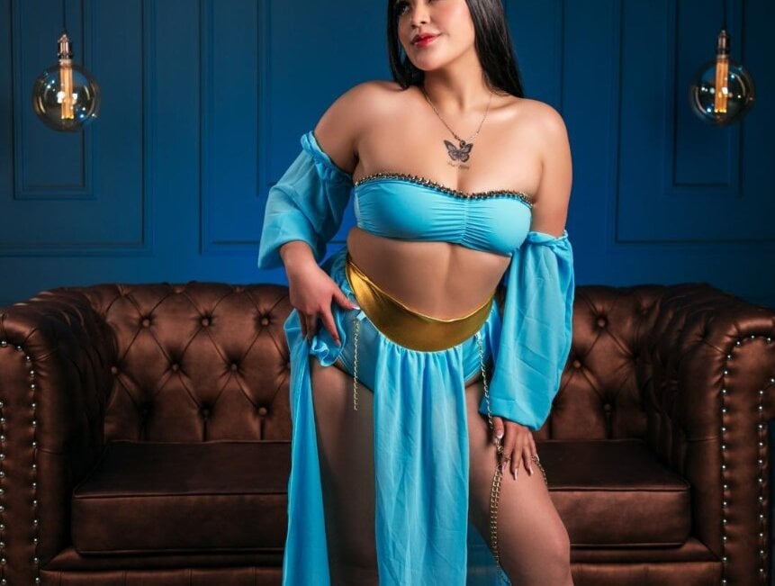 sexcams-joy.com sophia_valkova livesex profile in latino cams